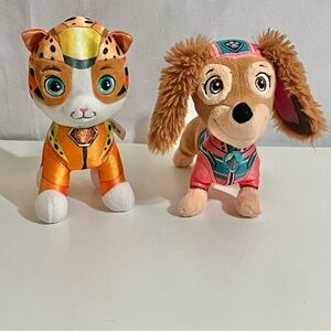 Nickelodeon Paw Patrol's Liberty Dog & Leo Cat Pack Stuffed Plush Animal Toys